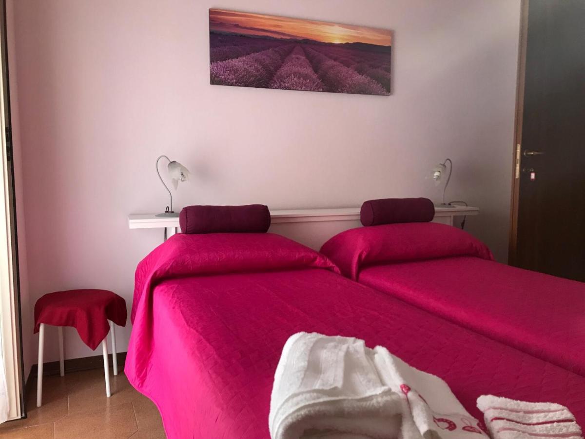 Bed And Breakfast La Volpe Rossa Regalbuto Buitenkant foto